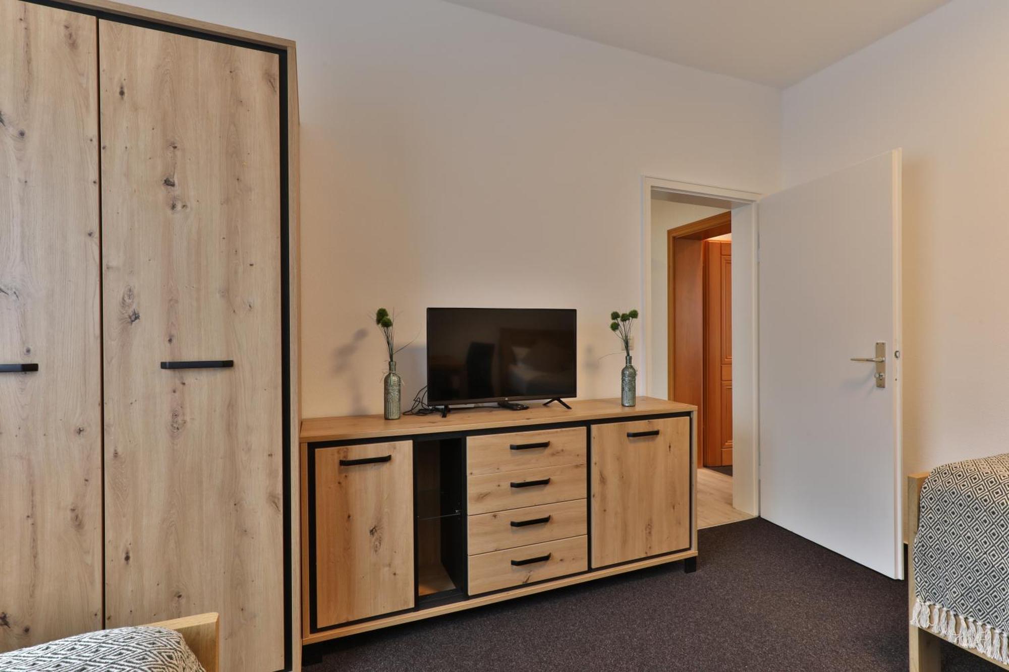 Moderne Ferienwohnungen - Service Wie Im Hotel Goeppingen Exterior photo